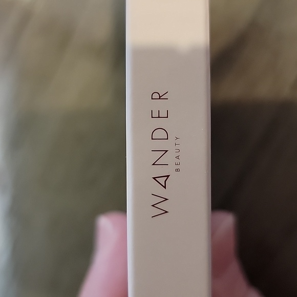 NWT Wander Eye & Face Palett - Picture 4 of 8